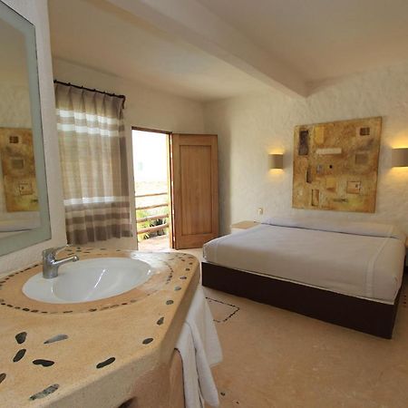 Hotel Plaza Tangolunda Εξωτερικό φωτογραφία
