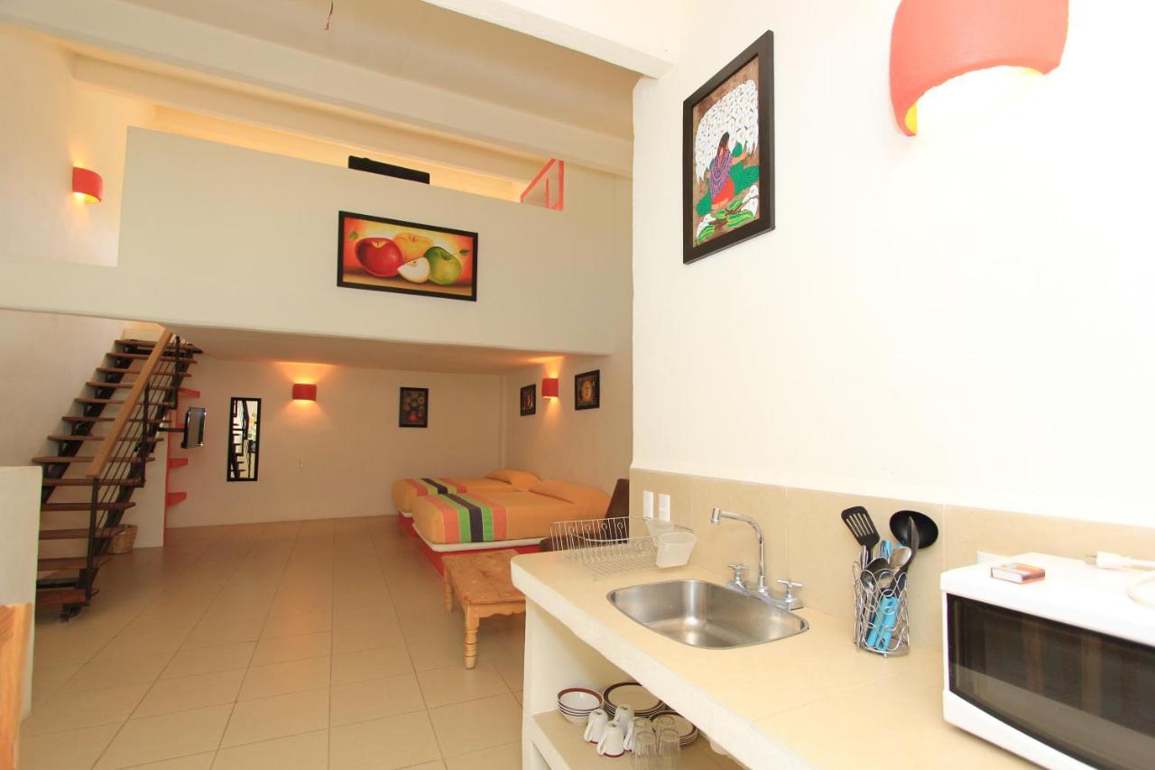 Hotel Plaza Tangolunda Εξωτερικό φωτογραφία