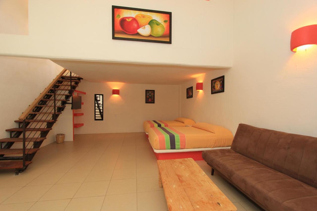 Hotel Plaza Tangolunda Εξωτερικό φωτογραφία